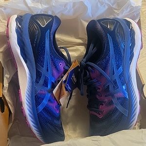 Asics Womens Gel- Nimbus 23